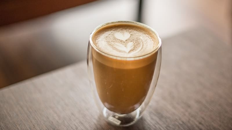 cara membuat kopi yang enak ala cafe - mochaccino